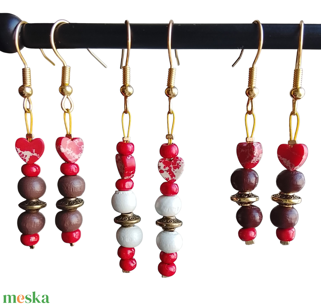 Fülbevaló piros  és fagyöngyökből  - ékszer - fülbevaló - lógó fülbevaló - Meska.hu
