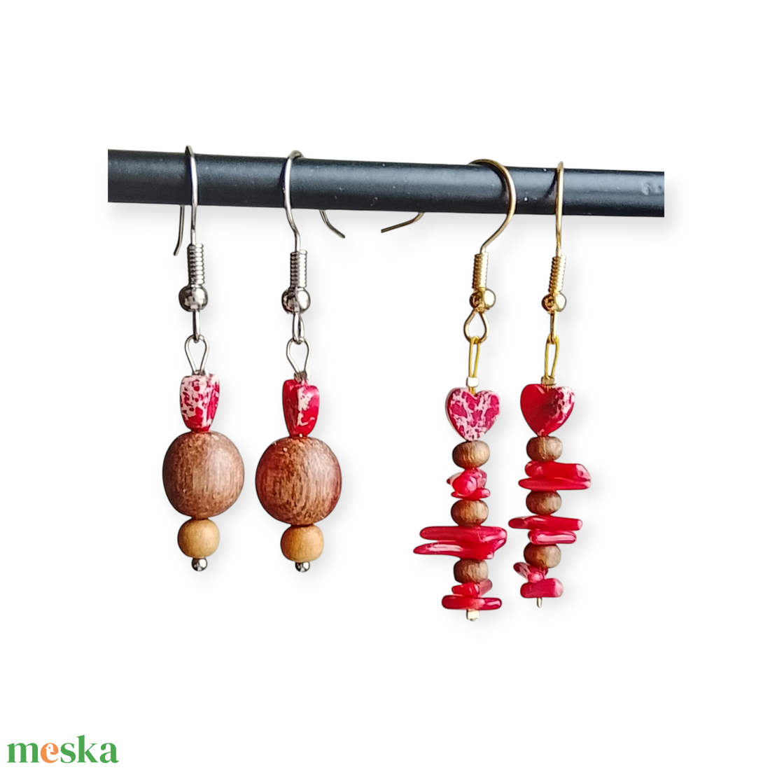 Fülbevaló piros  és korall vagy fa - ékszer - fülbevaló - lógó fülbevaló - Meska.hu