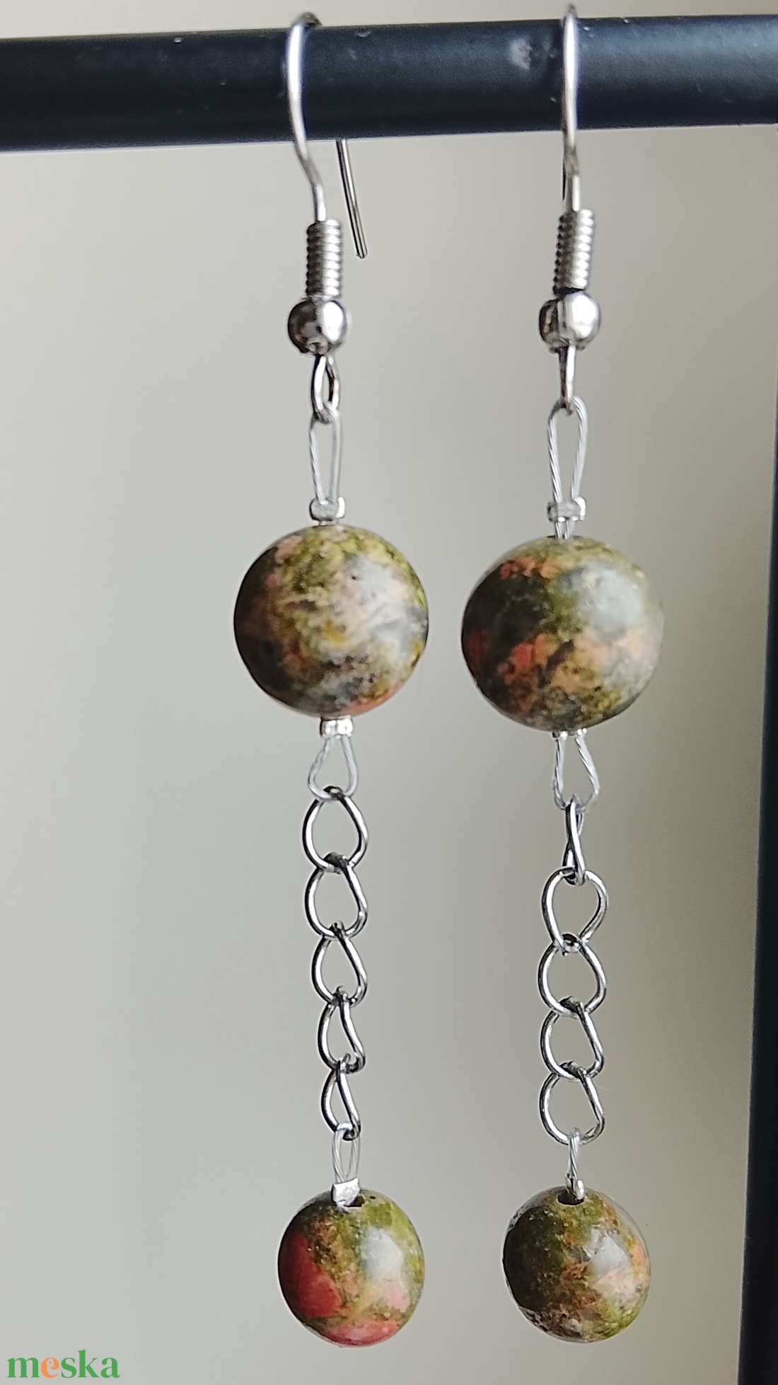 Fülbevaló zöld narancs színű - ékszer - fülbevaló - lógó fülbevaló - Meska.hu