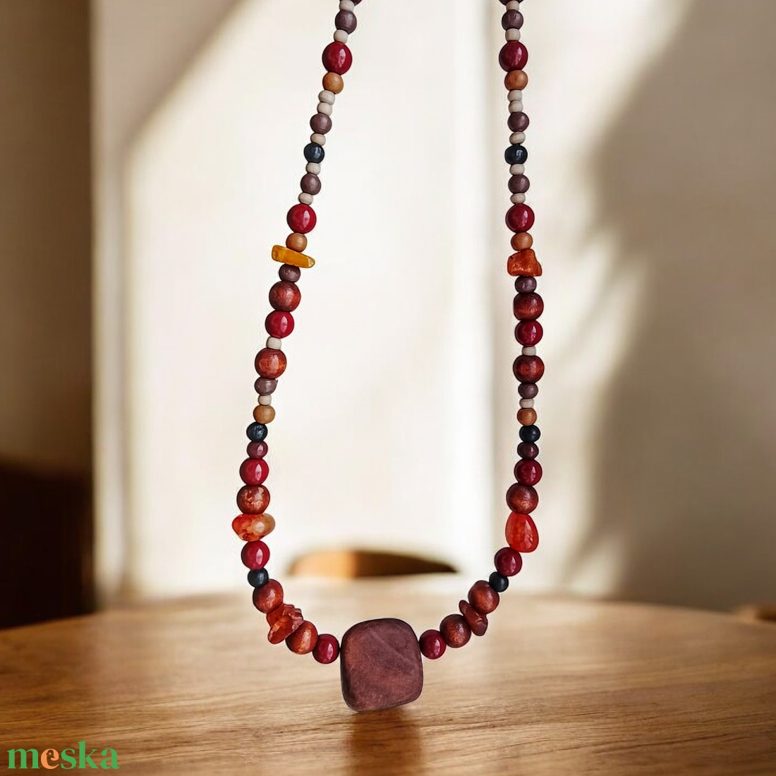 Gyöngy nyaklánc meleg barna színekkel  - ékszer - nyaklánc - gyöngyös nyaklánc - Meska.hu