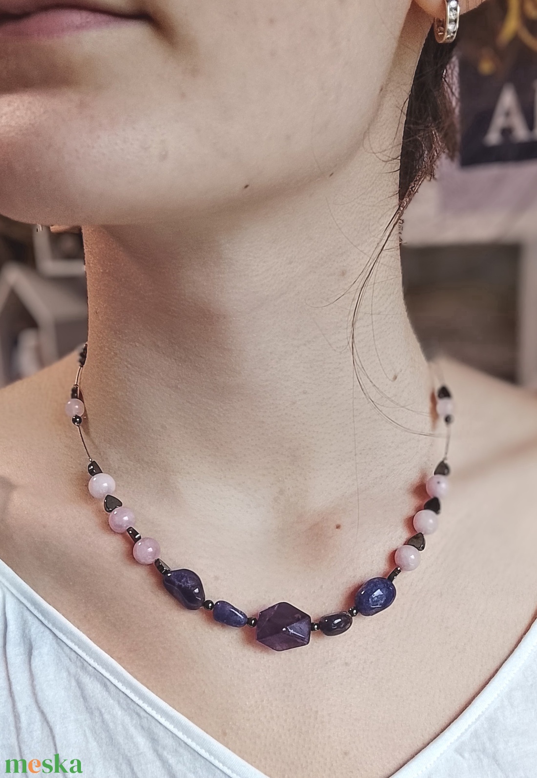 Ametiszt és hematit kövekből nyaklánc, nyakék  - ékszer - nyaklánc - gyöngyös nyaklánc - Meska.hu