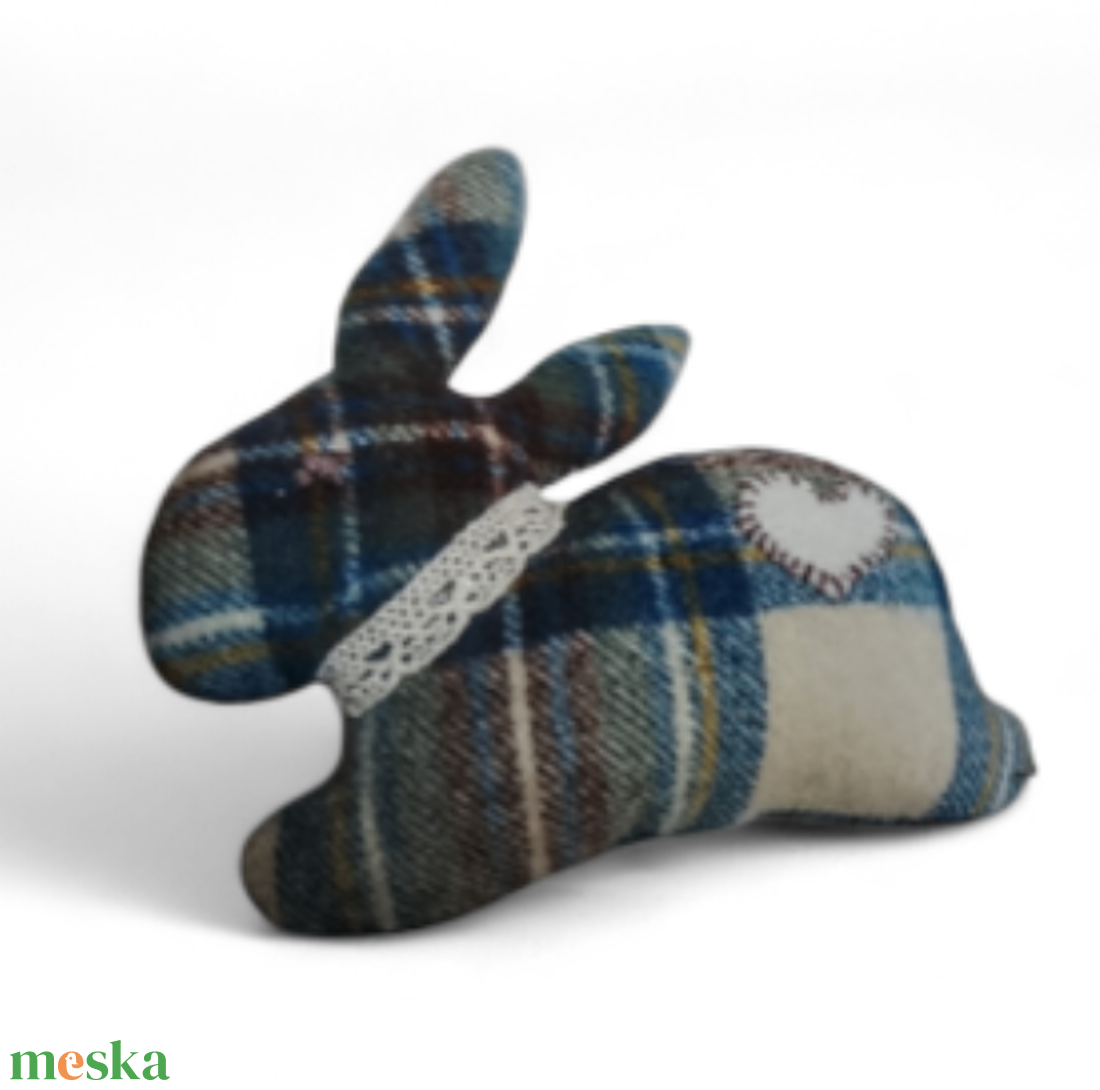 Varrott puha nyuszi textilfigura - játék & sport - plüssállat & játékfigura - hal - Meska.hu