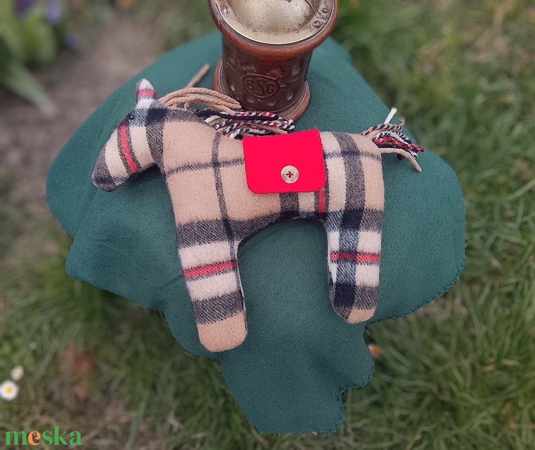 Varrott lovacska textiljaték - játék & sport - plüssállat & játékfigura - hal - Meska.hu