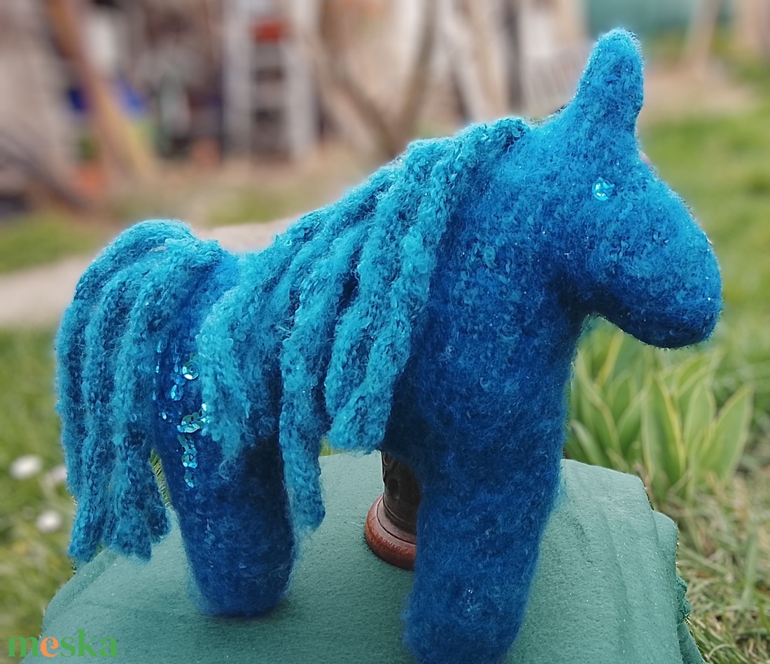 Varrott lovacska textiljaték - játék & sport - plüssállat & játékfigura - hal - Meska.hu