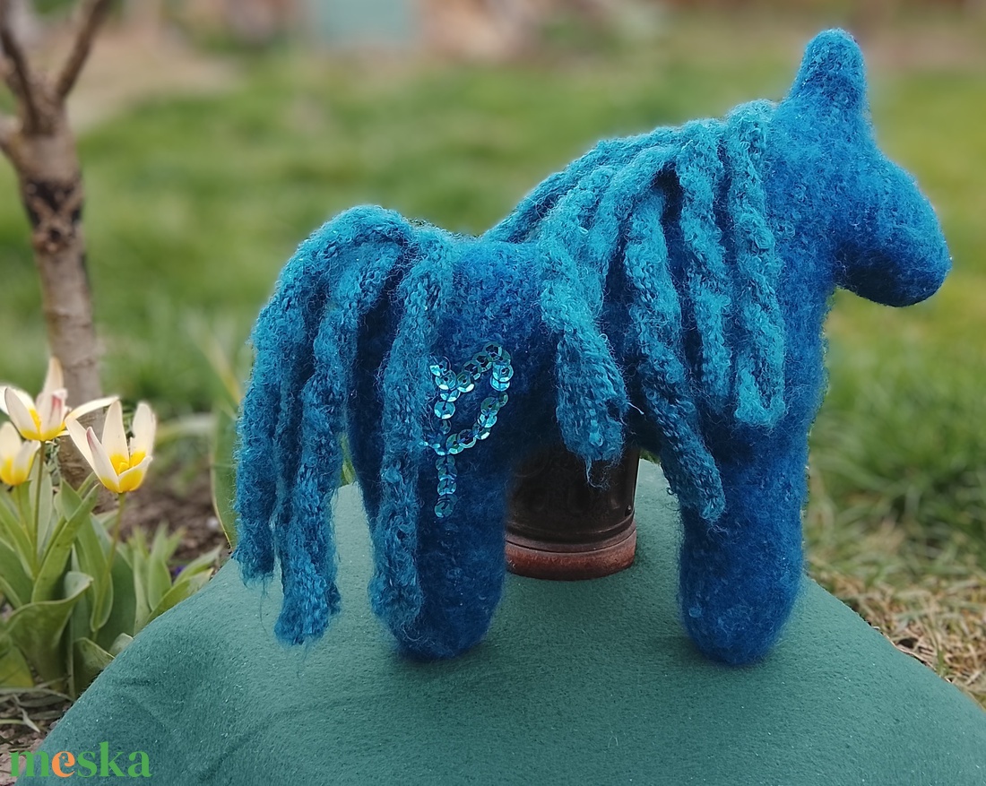 Varrott lovacska textiljaték - játék & sport - plüssállat & játékfigura - hal - Meska.hu