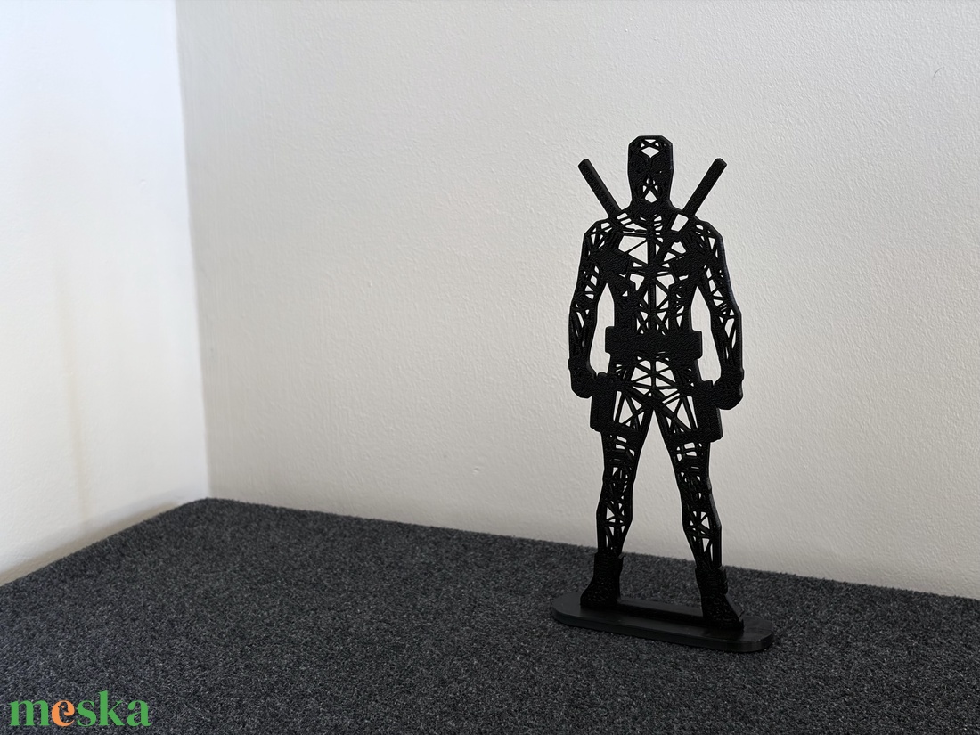 Geometrikus Deadpool Asztali Dekoráció � A Merc with a Mouth modern stílusban - otthon & életmód - dekoráció - asztal és polc dekoráció - asztaldísz - Meska.hu