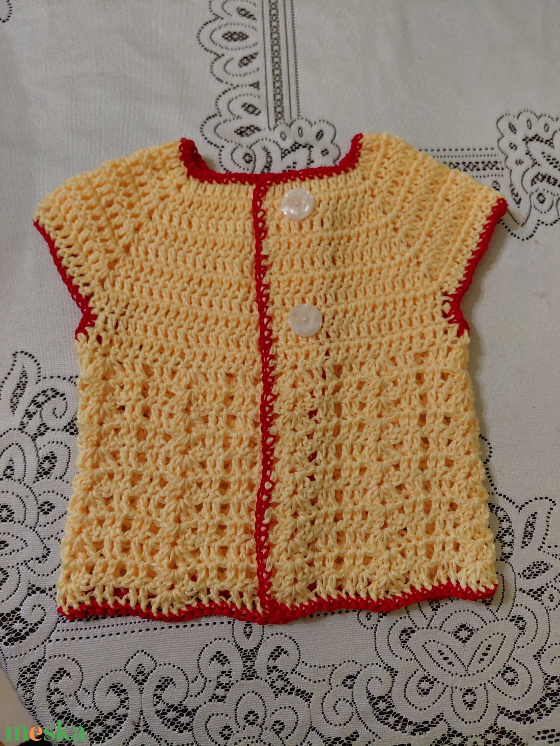 Kislány mellény - ruha & divat - gyerekruha - gyerek mellény - Meska.hu