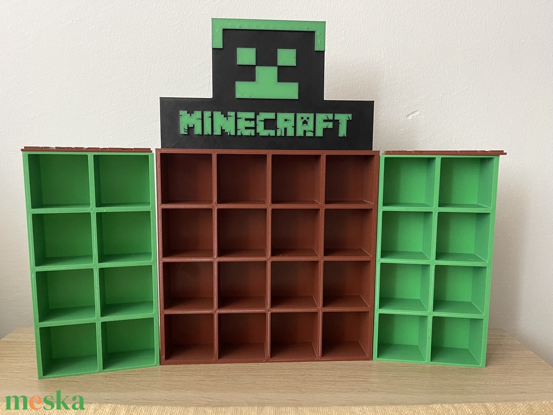 Egyedi Minecraft Kinder Joy figura tartó polc � 32 férőhelyes   - otthon & életmód - dekoráció - asztal és polc dekoráció - díszdoboz - Meska.hu