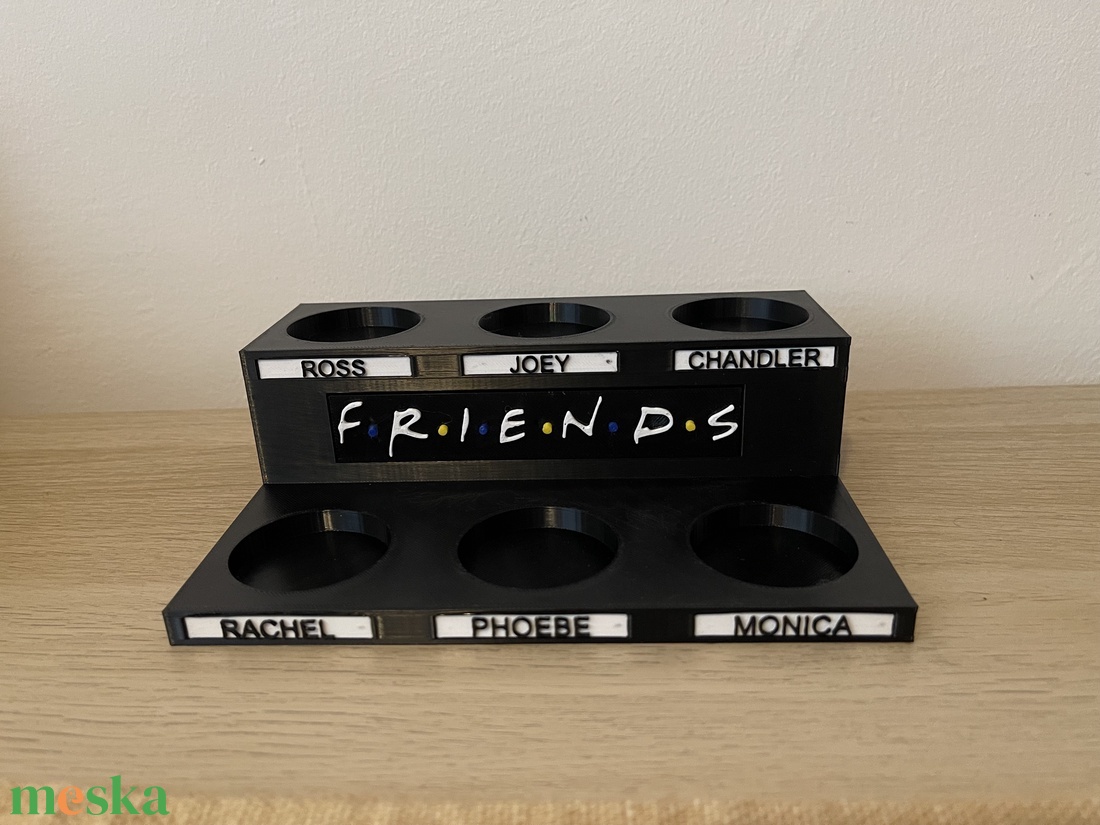 McDonald's Friends figurákhoz tartó - otthon & életmód - dekoráció - asztal és polc dekoráció - díszdoboz - Meska.hu