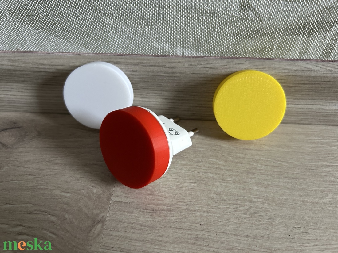 Éjjeli lámpa  3 cserélhető burával + 1db dugalj - otthon & életmód - lámpa - hangulatlámpa - Meska.hu