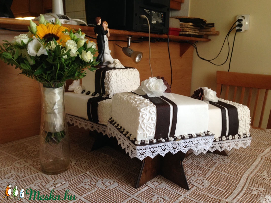 Torta tartó -  - Meska.hu