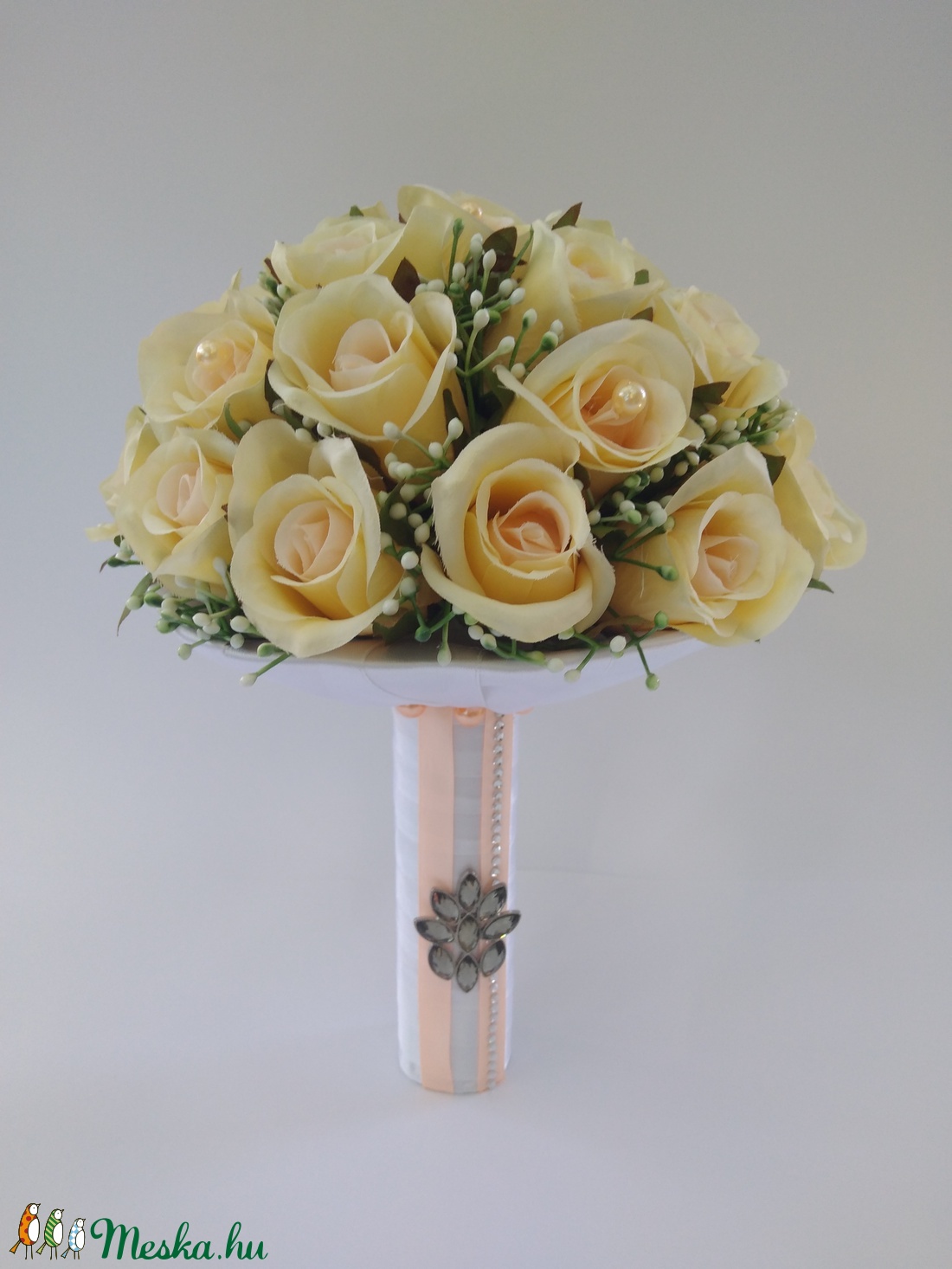 Menyasszonyi csokor  barack színű rózsából -  - Meska.hu