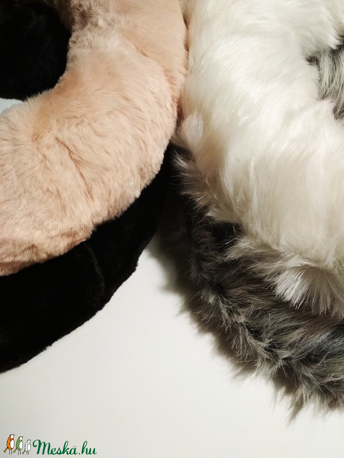 Szőrme koszorú alap, púder - kellékek & szerszámok - díszíthető tárgyak - Meska.hu