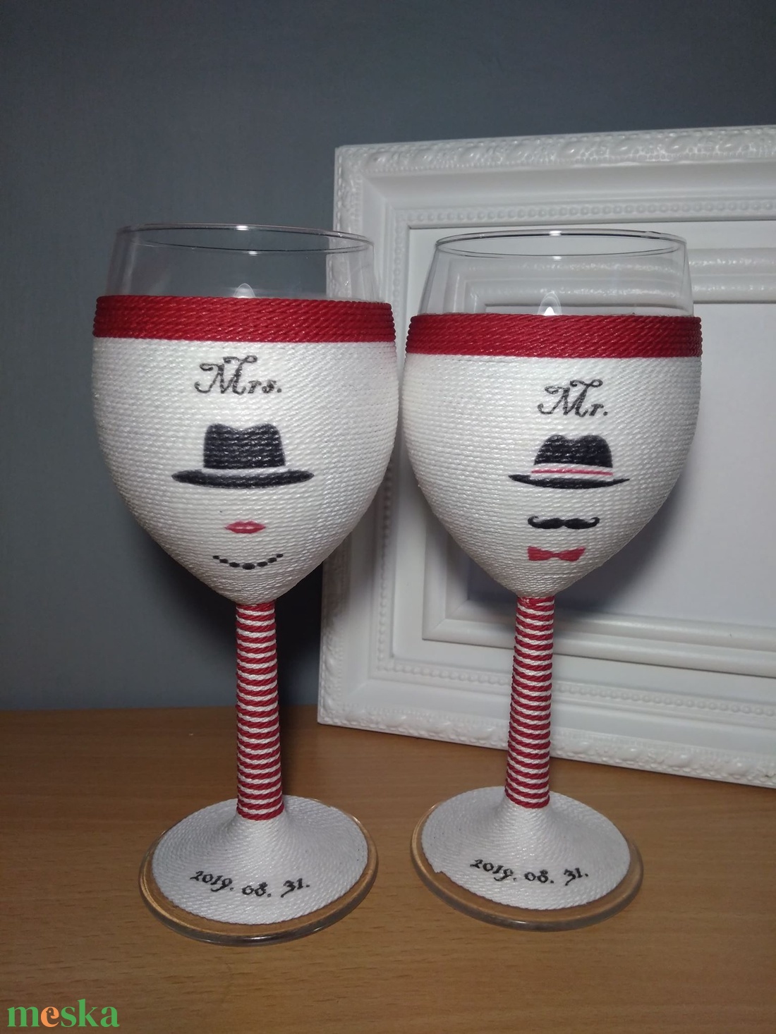 Zsinórozott borospohár mr és mrs - otthon & életmód - konyhafelszerelés, tálalás - tálalás - boros poharak, szettek - Meska.hu Zsinórozott borospohár mr és mrs - otthon & életmód - konyhafelszerelés, tálalás - tálalás - boros poharak, szettek - Meska.hu