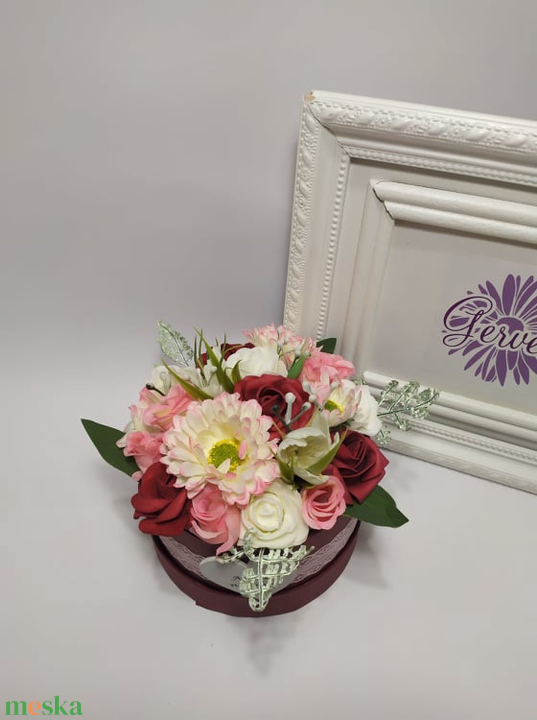 Virágbox anyunak, gerbera és rózsa - otthon & életmód - dekoráció - virágdísz és tartó - virágbox, virágdoboz - Meska.hu Virágbox anyunak, gerbera és rózsa - otthon & életmód - dekoráció - virágdísz és tartó - virágbox, virágdoboz - Meska.hu