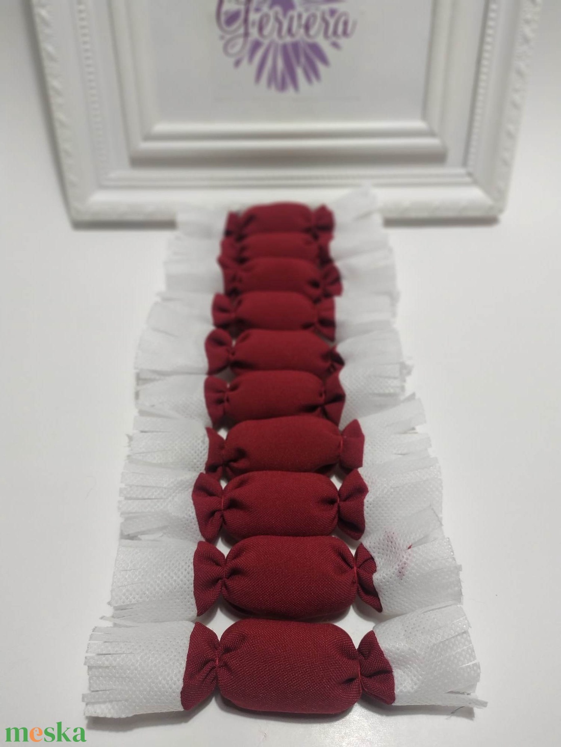 Retró textil szaloncukor, bordó - karácsony - karácsonyi lakásdekoráció - karácsonyfadíszek - Meska.hu Retró textil szaloncukor, bordó - karácsony - karácsonyi lakásdekoráció - karácsonyfadíszek - Meska.hu