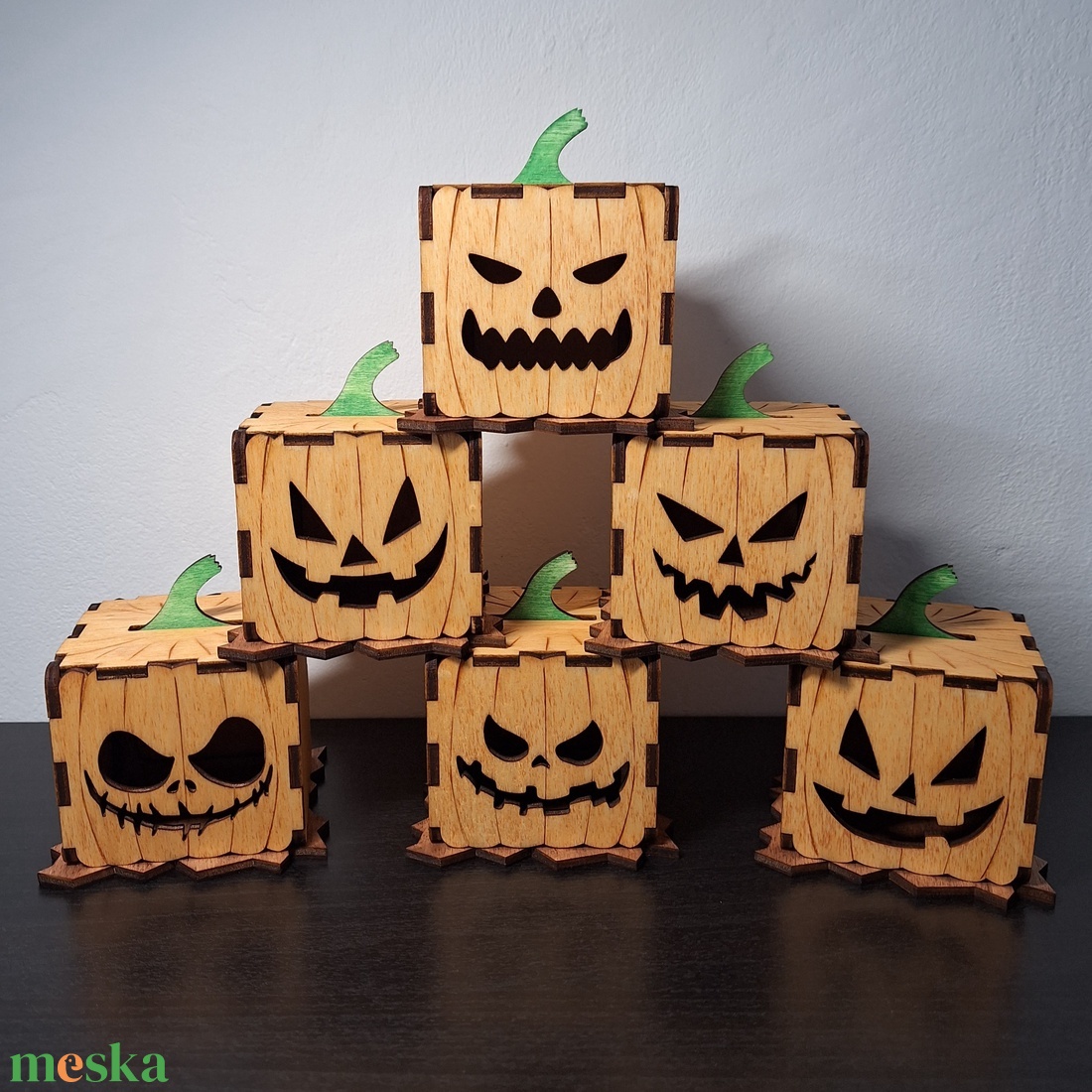 Halloween-i mécsestartós töklámpás - otthon & életmód - dekoráció - halloween - halloweeni tök és lámpás - Meska.hu