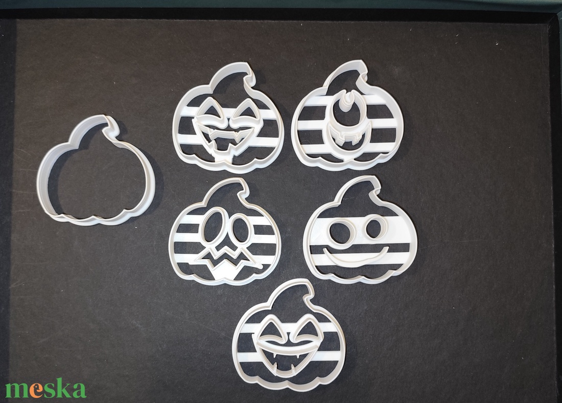 !AKCIÓ! Halloween-i kekszkiszúró csomag - otthon & életmód - dekoráció - halloween - halloweeni sütikiszúrók - Meska.hu