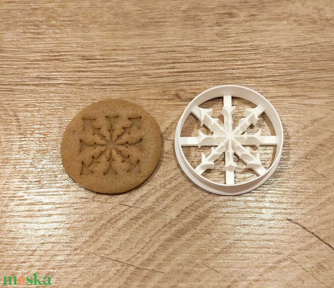 Karácsonyi hópihés keksz, süti. sütemény kiszúró forma - otthon & életmód - konyhafelszerelés, tálalás - sütés, főzés - sütikiszúró - Meska.hu