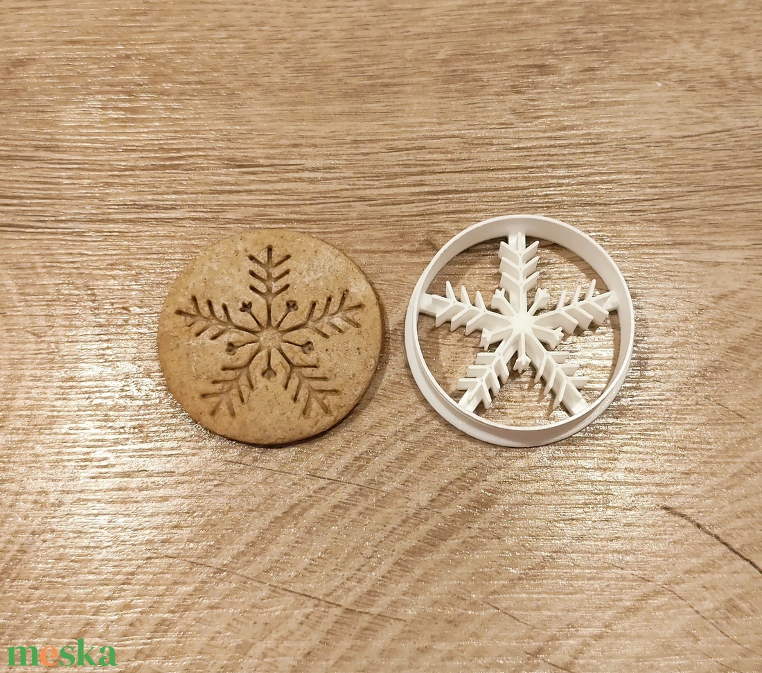Karácsonyi hópihés (ötágú) keksz, süti. sütemény kiszúró forma - otthon & életmód - konyhafelszerelés, tálalás - sütés, főzés - sütikiszúró - Meska.hu