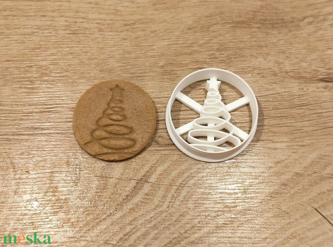 Karácsonyfás keksz, süti. sütemény kiszúró forma - otthon & életmód - konyhafelszerelés, tálalás - sütés, főzés - sütikiszúró - Meska.hu