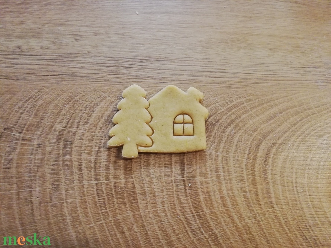 Házikó Karácsonyi mézeskalács-, keksz kiszúró forma - otthon & életmód - konyhafelszerelés, tálalás - sütés, főzés - sütikiszúró - Meska.hu