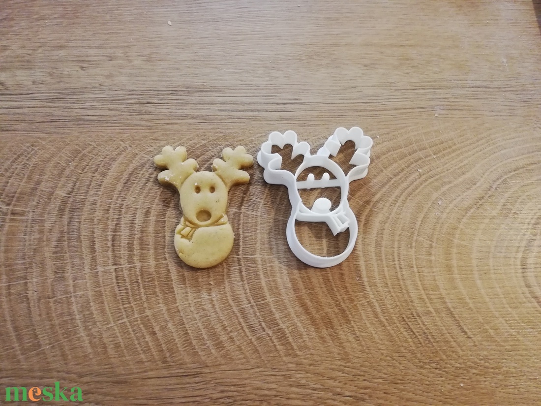 Rénszarvas Karácsonyi mézeskalács-, keksz kiszúró forma - otthon & életmód - konyhafelszerelés, tálalás - sütés, főzés - sütikiszúró - Meska.hu