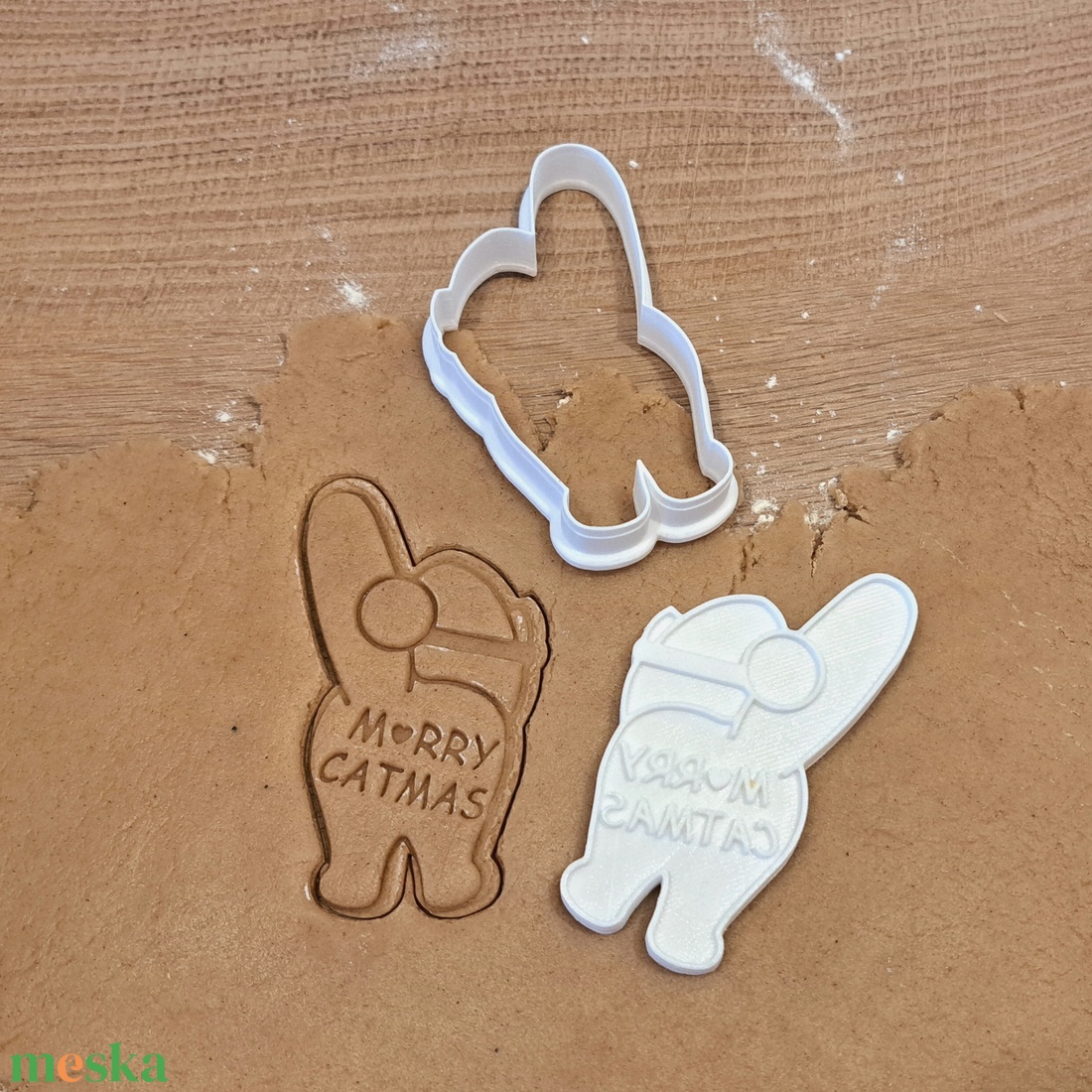 Karácsonyi cicás mézeskalács-, keksz kiszúró forma - otthon & életmód - konyhafelszerelés, tálalás - sütés, főzés - sütikiszúró - Meska.hu