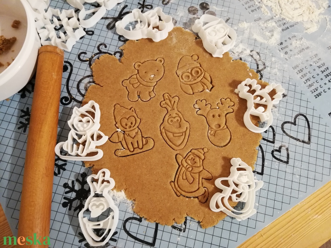 Jegesmacis karácsonyi mézeskalács-, keksz kiszúró forma szettben - otthon & életmód - konyhafelszerelés, tálalás - sütés, főzés - sütikiszúró - Meska.hu