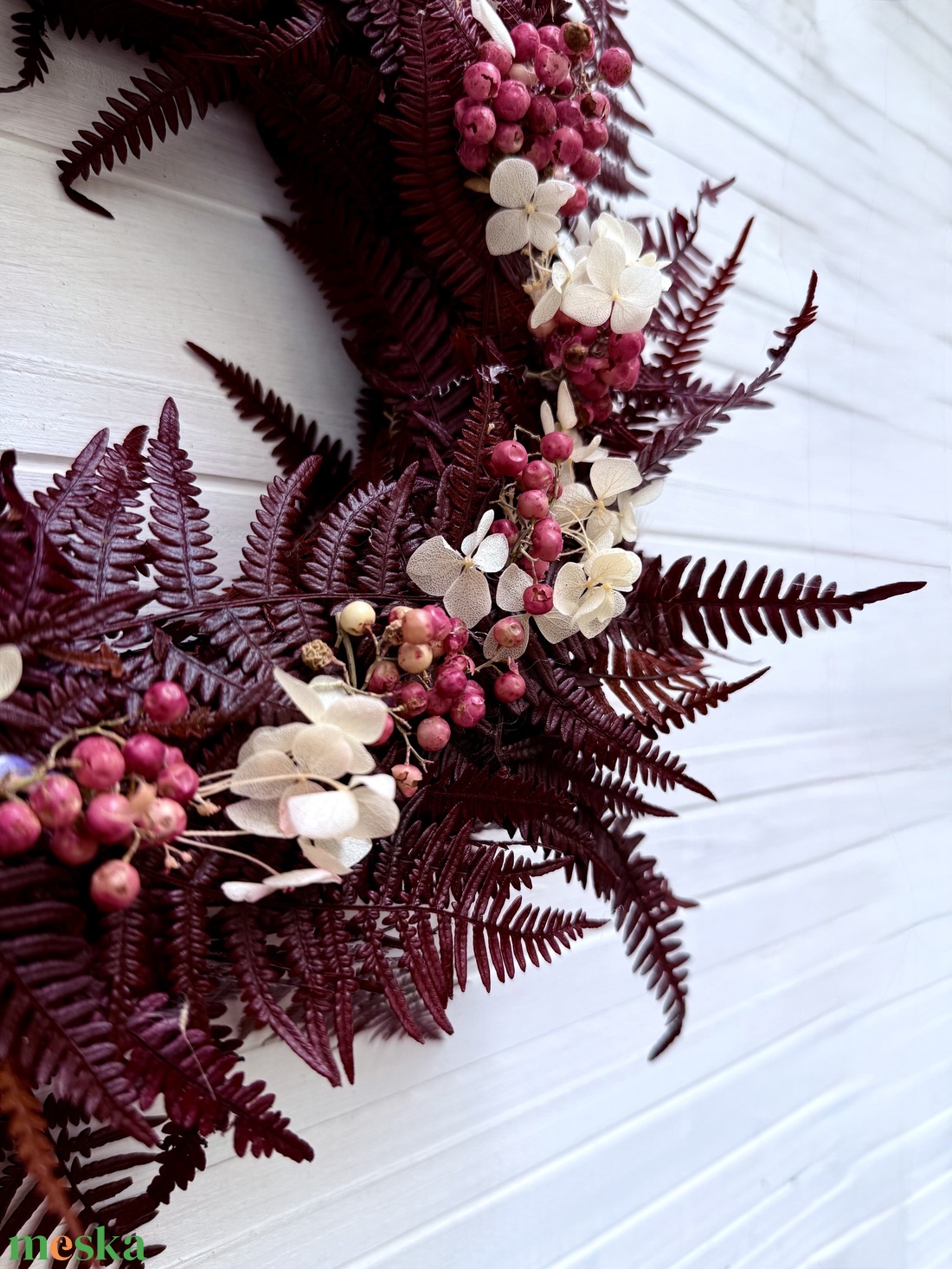 Bordó páfrány koszorú - otthon & életmód - dekoráció - virágdísz és tartó - koszorú - Meska.hu