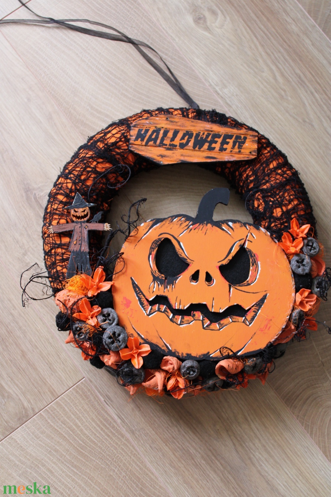 Rémséges Halloween-i ajtódísz - otthon & életmód - dekoráció - halloween - halloweeni ajtódíszek és ablakdíszek - Meska.hu Rémséges Halloween-i ajtódísz - otthon & életmód - dekoráció - halloween - halloweeni ajtódíszek és ablakdíszek - Meska.hu