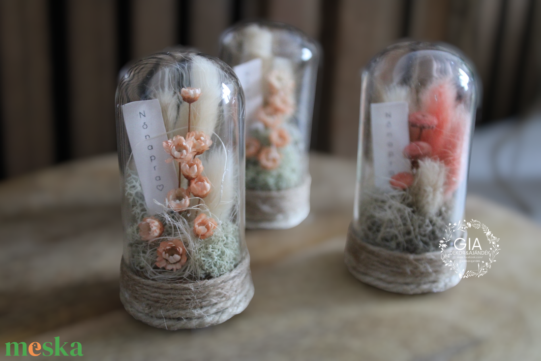 Apró, kedvesség nőnapra - otthon & életmód - dekoráció - asztal és polc dekoráció - díszüveg - Meska.hu