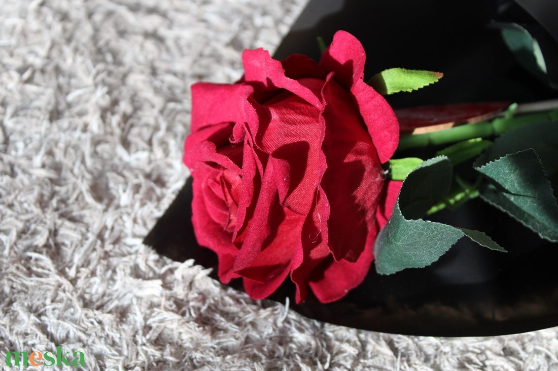 Rózsa Valentin -napra - otthon & életmód - virágdekoráció - virágok - szálas virág - Meska.hu