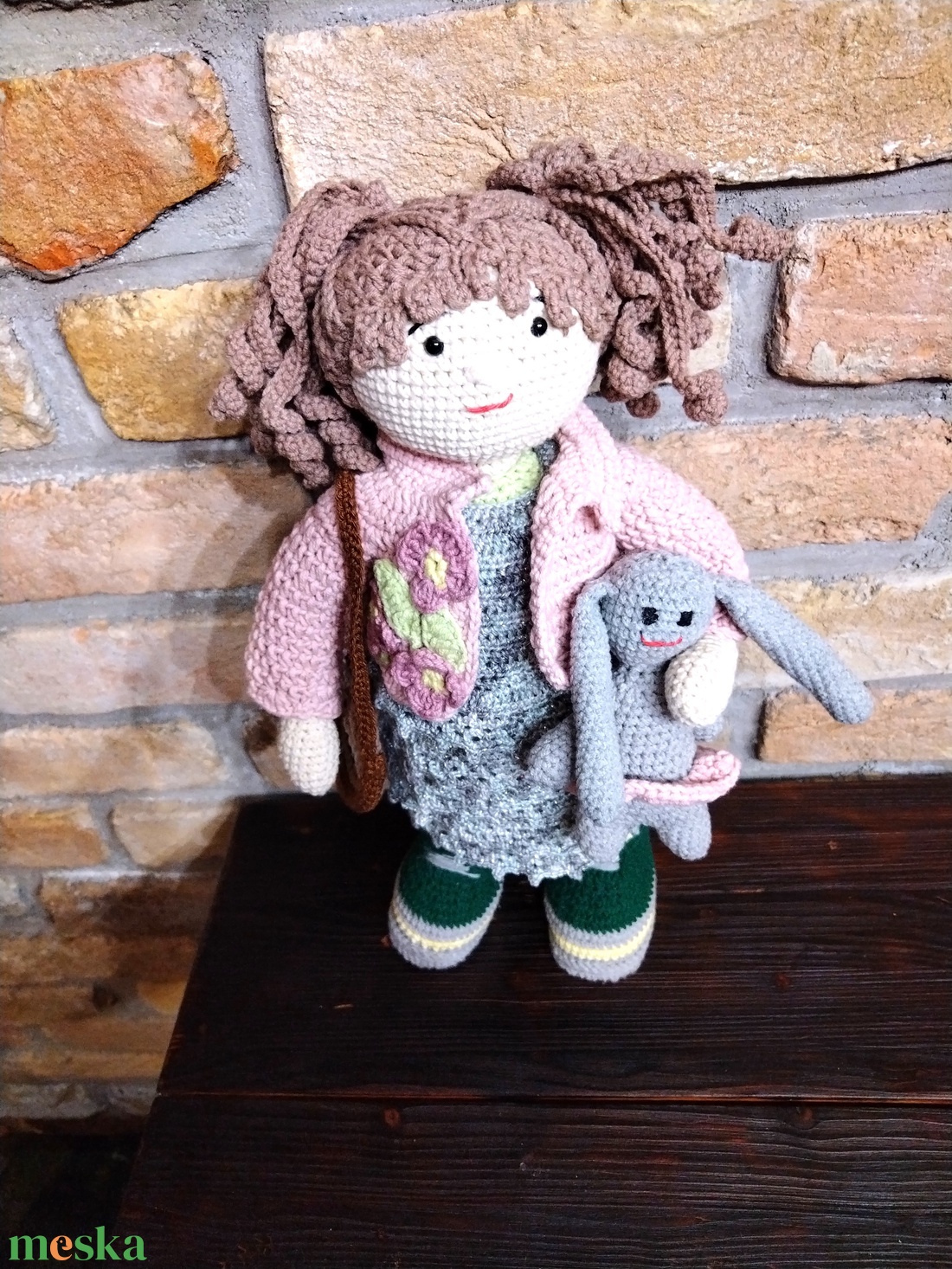 Horgolt baba nyuszival - játék & sport - baba & babaház - öltöztethető baba - Meska.hu Horgolt baba nyuszival - játék & sport - baba & babaház - öltöztethető baba - Meska.hu