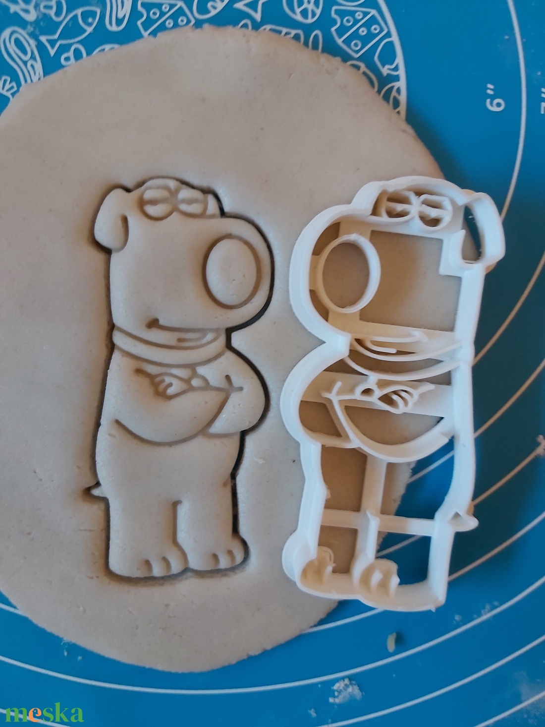 Sütikiszúró - Family Guy - Brian - otthon & életmód - konyhafelszerelés, tálalás - sütés, főzés - sütikiszúró - Meska.hu Sütikiszúró - Family Guy - Brian - otthon & életmód - konyhafelszerelés, tálalás - sütés, főzés - sütikiszúró - Meska.hu