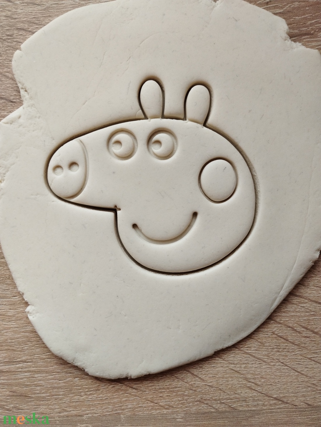 Sütikiszúró - Peppa malac - Peppa - otthon & életmód - konyhafelszerelés, tálalás - sütés, főzés - sütikiszúró - Meska.hu Sütikiszúró - Peppa malac - Peppa - otthon & életmód - konyhafelszerelés, tálalás - sütés, főzés - sütikiszúró - Meska.hu