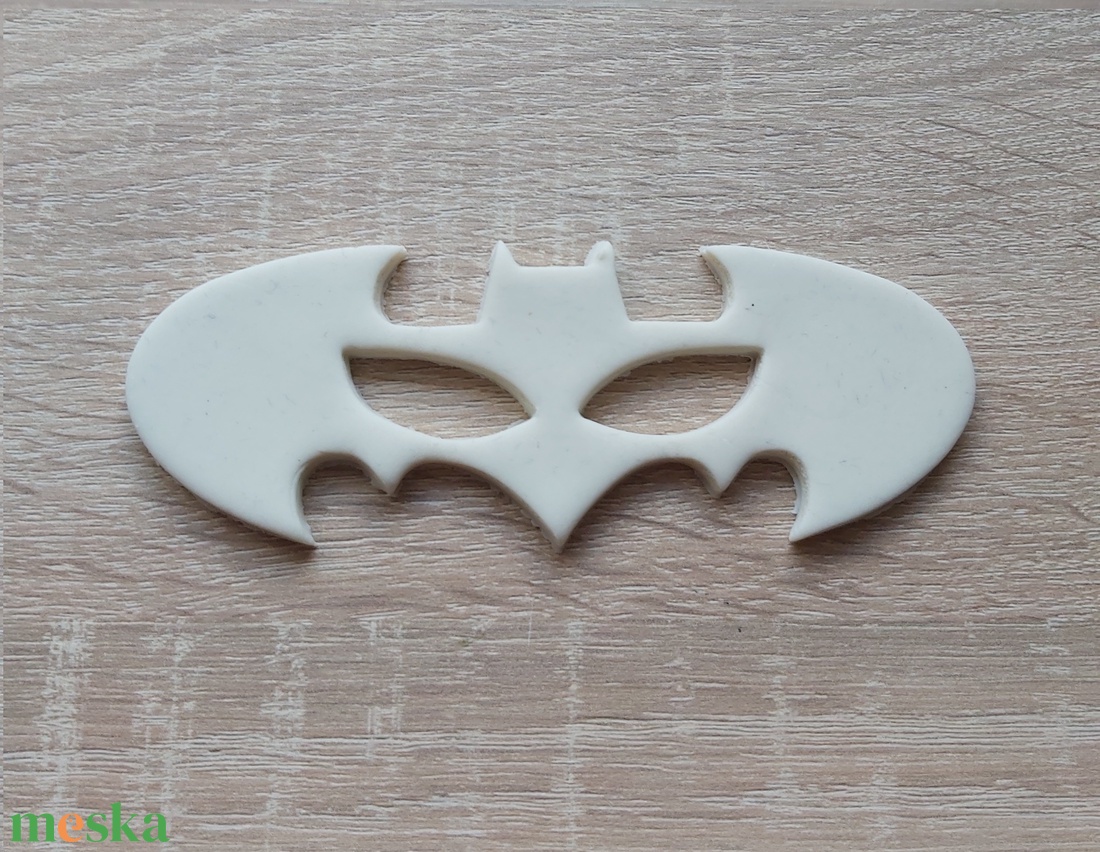 Sütikiszúró - Batman farsangi maszk - otthon & életmód - konyhafelszerelés, tálalás - sütés, főzés - sütikiszúró - Meska.hu Sütikiszúró - Batman farsangi maszk - otthon & életmód - konyhafelszerelés, tálalás - sütés, főzés - sütikiszúró - Meska.hu