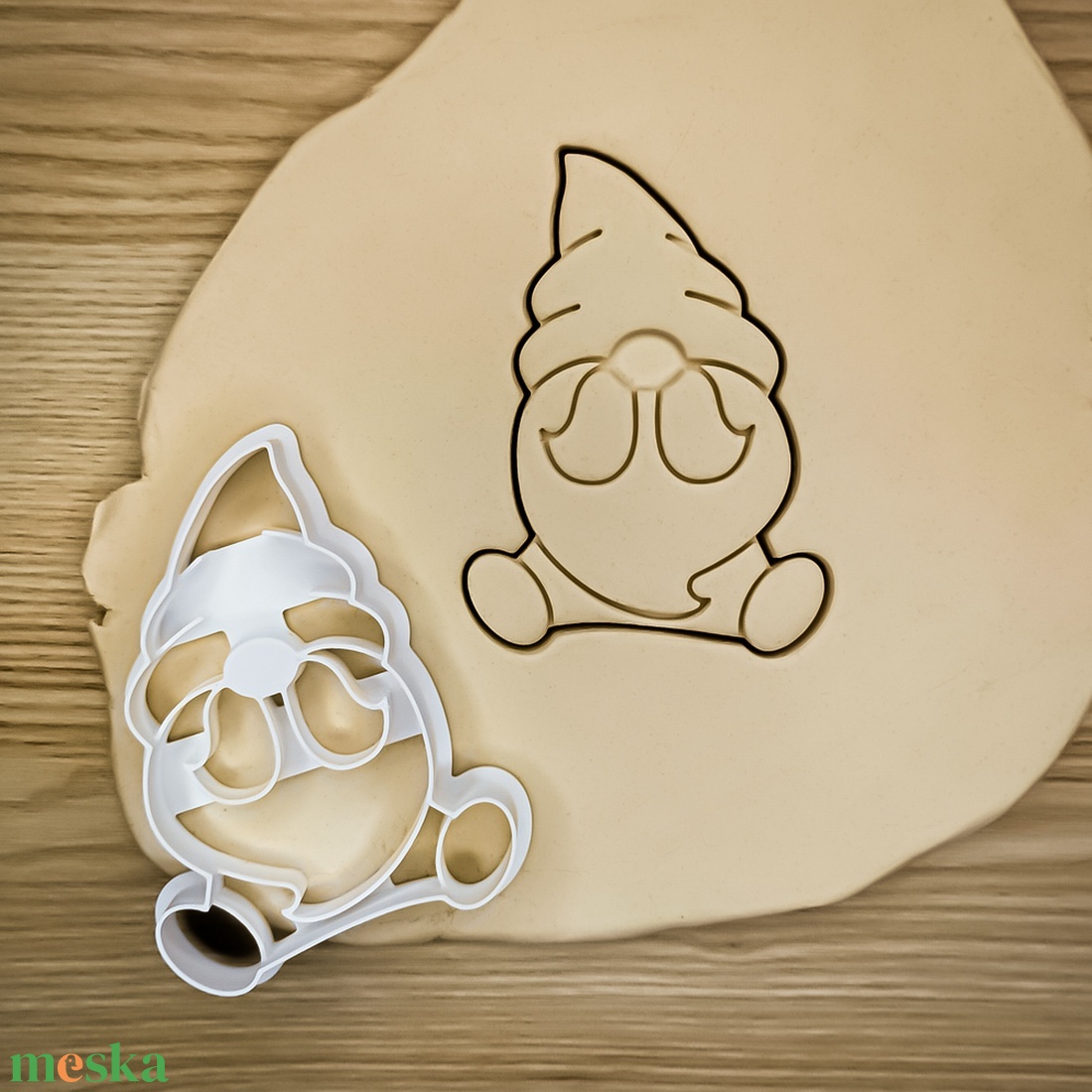 Sütikiszúró - Karácsonyi manó - otthon & életmód - konyhafelszerelés, tálalás - sütés, főzés - sütikiszúró - Meska.hu