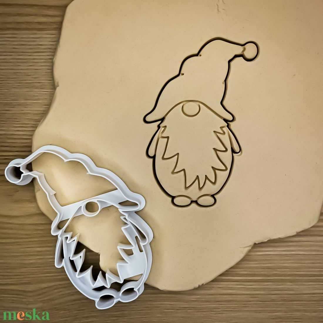 Sütikiszúró - Karácsonyi manó 1 - otthon & életmód - konyhafelszerelés, tálalás - sütés, főzés - sütikiszúró - Meska.hu