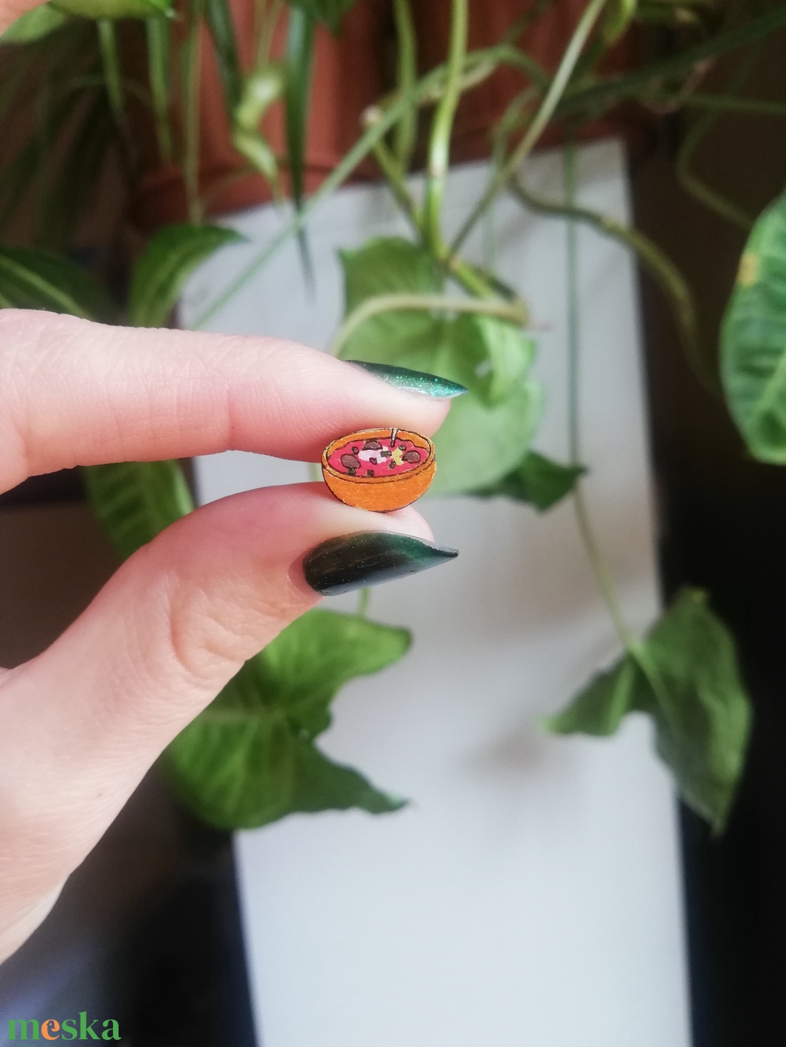 Gulyás és Paprika Fa Kézzel Festett Fülbevaló Ékszer Bármely Alkalomra Hétköznapokra Vicces Mókás Egyedi Ajándék - ékszer - fülbevaló - pötty fülbevaló - Meska.hu Gulyás és Paprika Fa Kézzel Festett Fülbevaló Ékszer Bármely Alkalomra Hétköznapokra Vicces Mókás Egyedi Ajándék - ékszer - fülbevaló - pötty fülbevaló - Meska.hu