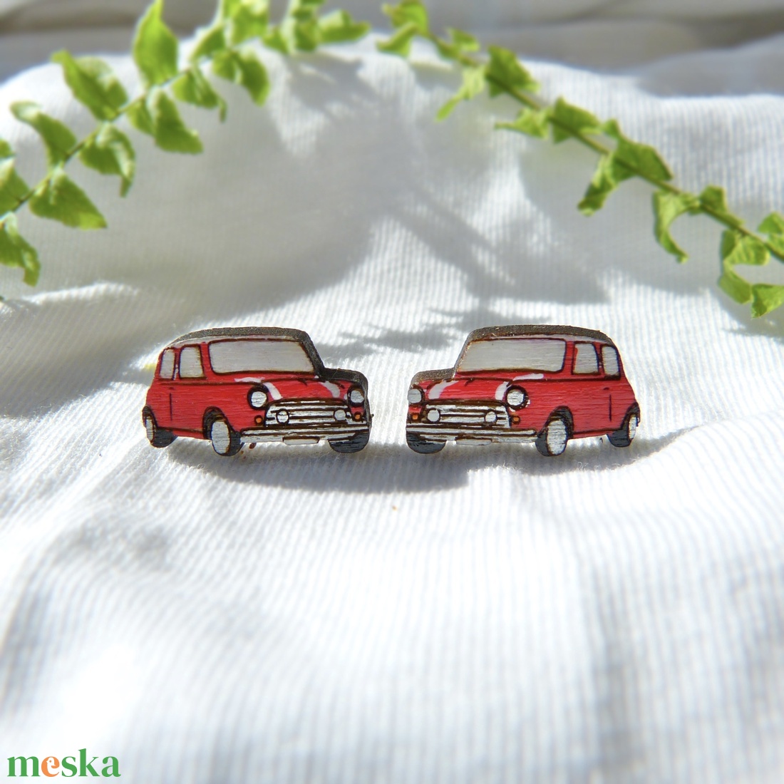 Mini Morris Cooper autós fülbevaló - ékszer - fülbevaló - pötty fülbevaló - Meska.hu Mini Morris Cooper autós fülbevaló - ékszer - fülbevaló - pötty fülbevaló - Meska.hu