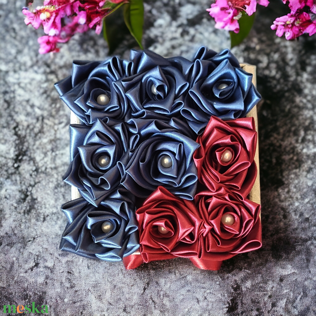 Szaténrózsa box bordó és kék színben 9 szálas - esküvő - emlék & ajándék - köszönőajándék - Meska.hu