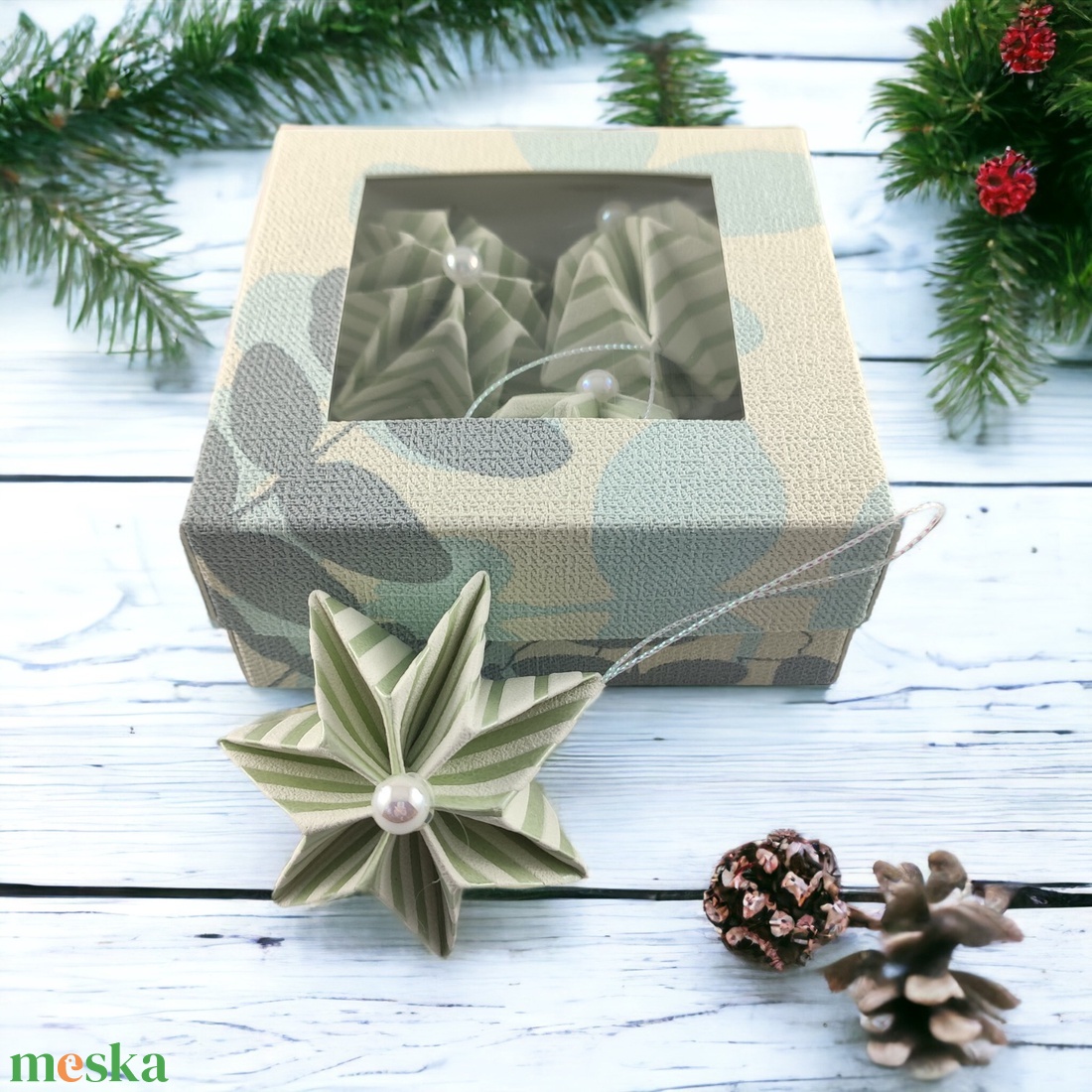 Olíva zöld, fehér csíkos csillag karácsonyfadísz szett 4 db-os 7CS04009FHZO - karácsony - karácsonyi lakásdekoráció - karácsonyfadíszek - Meska.hu