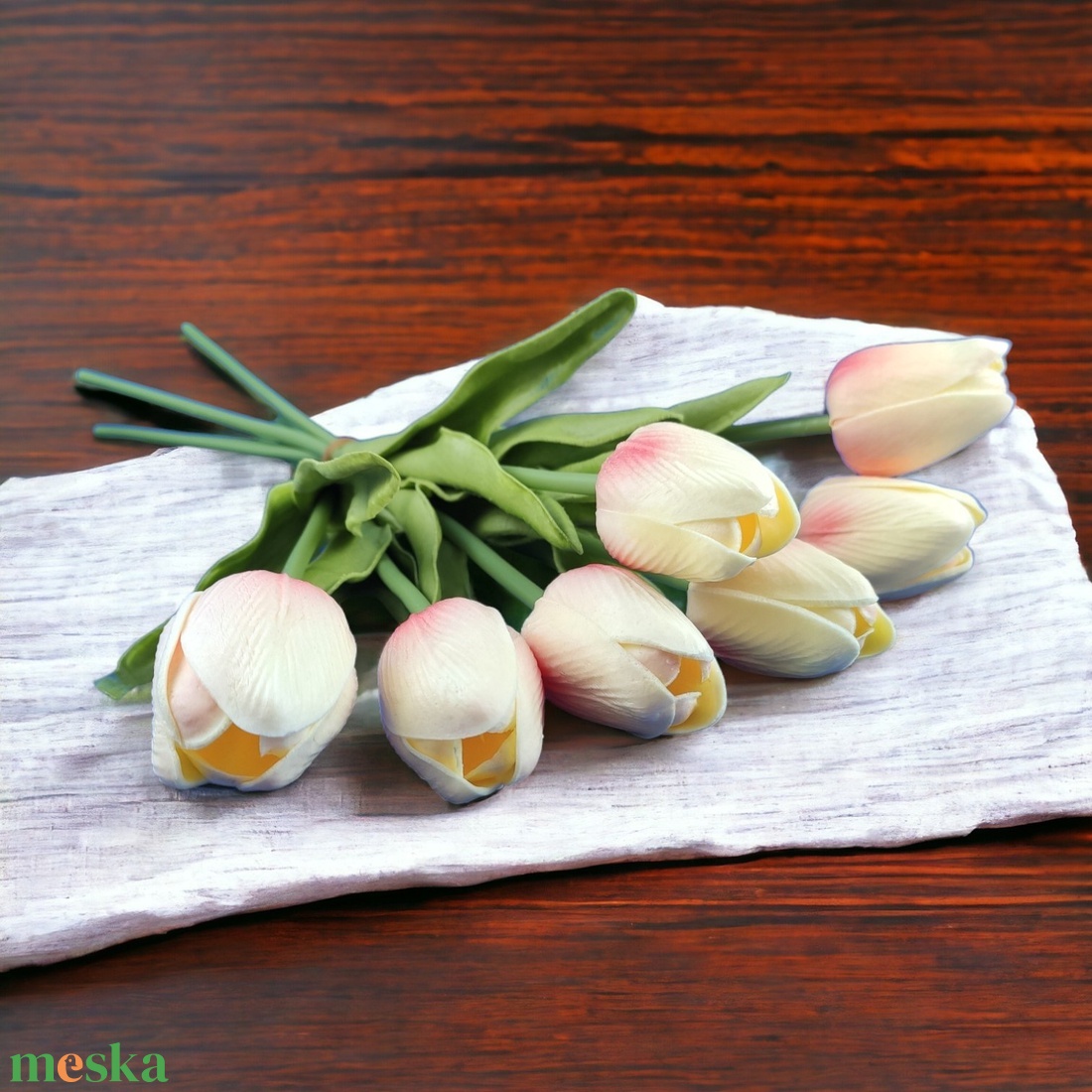 7 szálas halvány sárga, barackszínű tulipán csokor KTUL701SABK - otthon & lakás - dekoráció - virágdísz és tartó - csokor & virágdísz - Meska.hu