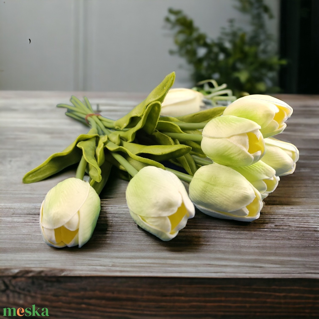 7 szálas krém, zöldes cirmos tulipán csokor KTUL707KRZO - otthon & lakás - dekoráció - virágdísz és tartó - csokor & virágdísz - Meska.hu
