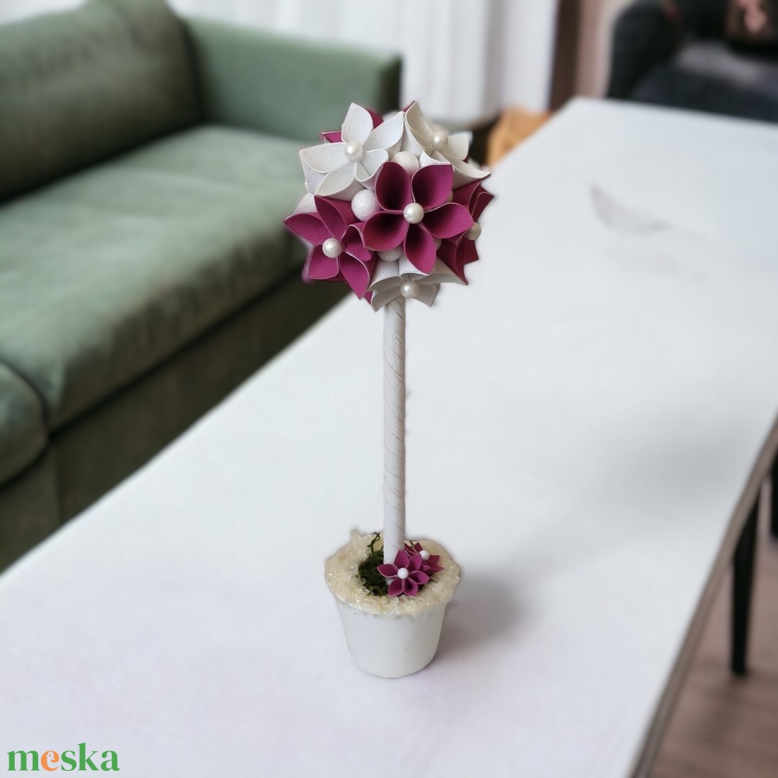 Pink, fehér színű cseresznyevirágfa festett kézműves betonkaspóban KVF014 - otthon & életmód - virágdekoráció - virágdíszek - virágdísz kaspóban - Meska.hu