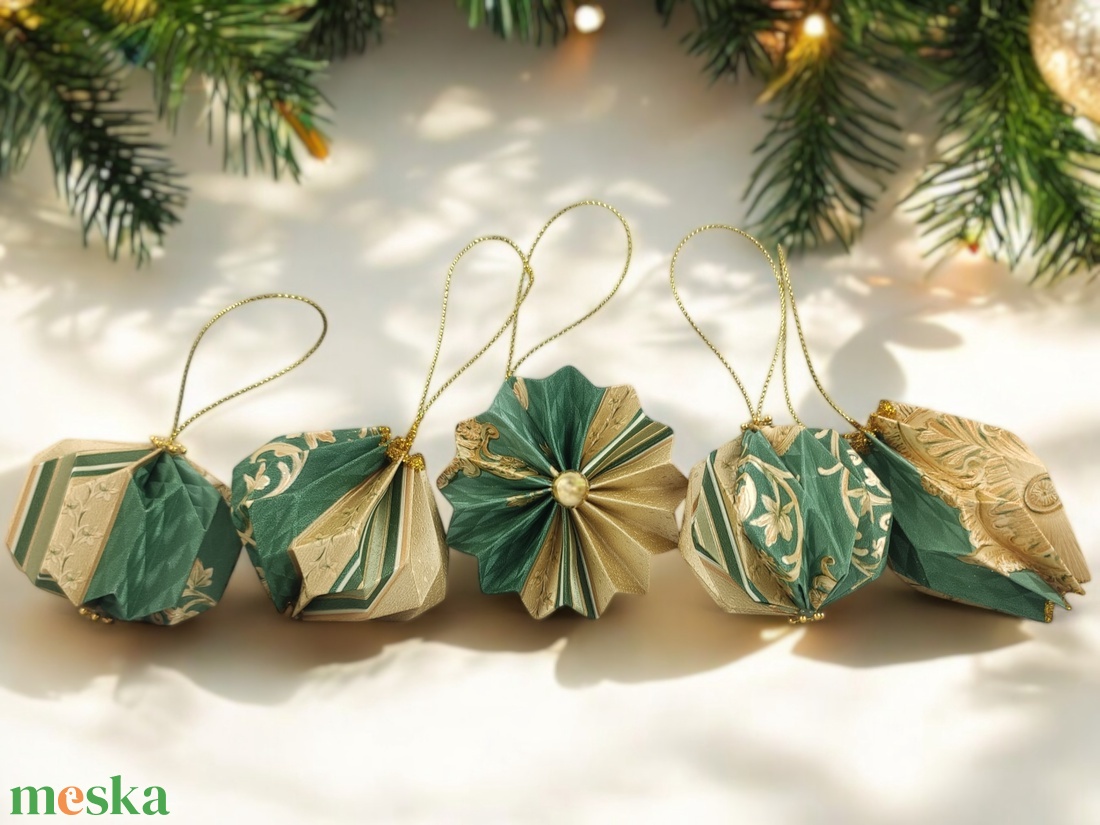 10 darabos arany, zöld színű karácsonyfadísz szett LNTZK006 - karácsony - karácsonyi lakásdekoráció - karácsonyfadíszek - Meska.hu 10 darabos arany, zöld színű karácsonyfadísz szett LNTZK006 - karácsony - karácsonyi lakásdekoráció - karácsonyfadíszek - Meska.hu