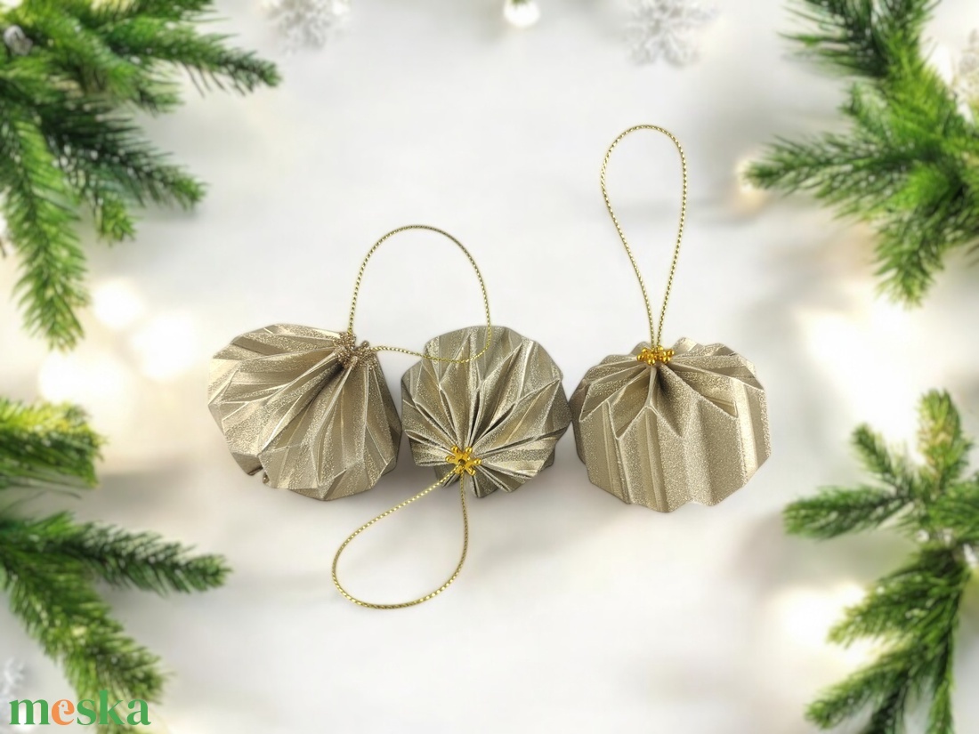 12 darabos pezsgőszínű karácsonyfadísz szett díszcsomagolásban LNTAR019 - karácsony - karácsonyi lakásdekoráció - karácsonyfadíszek - Meska.hu 12 darabos pezsgőszínű karácsonyfadísz szett díszcsomagolásban LNTAR019 - karácsony - karácsonyi lakásdekoráció - karácsonyfadíszek - Meska.hu