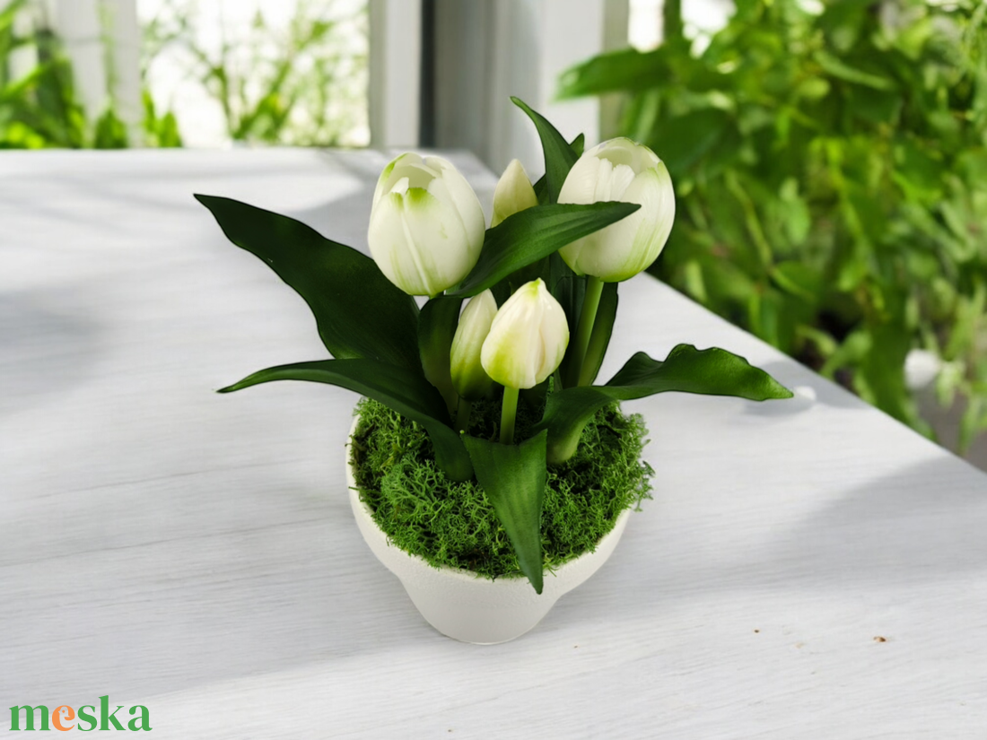 Élethű fehér tulipánok kaspóban TUE527FH - otthon & életmód - dekoráció - virágdísz és tartó - csokor & virágdísz - Meska.hu