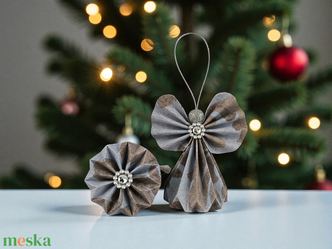 Kék és drapp csillámos színű papírangyalka PANEZ0060 - karácsony - karácsonyi lakásdekoráció - karácsonyfadíszek - Meska.hu